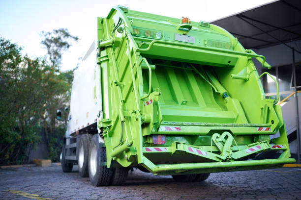 Best Yard Waste Removal  in Briar, TX